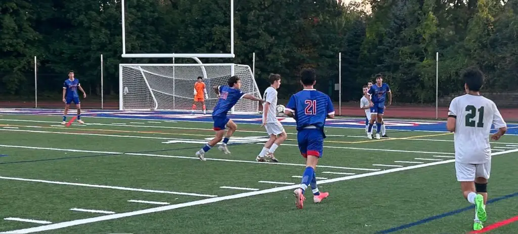 Pleasantville scores late equalizer to secure 2-2 draw at Blind Brook